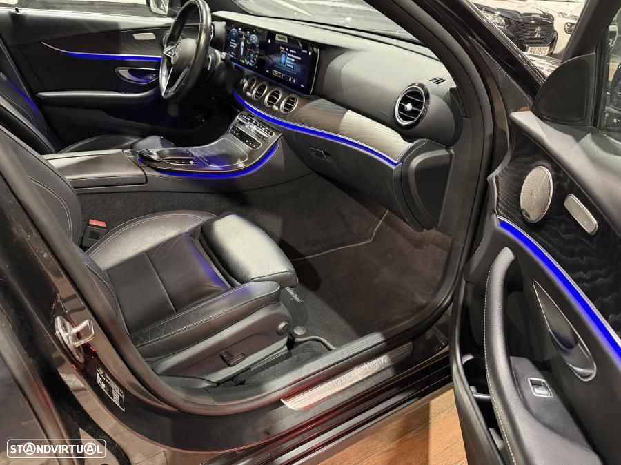 Mercedes-Benz E 300 de Avantgarde 4Matic - 29