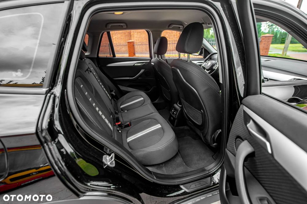 BMW X1 xDrive20d Sport Line sport - 10