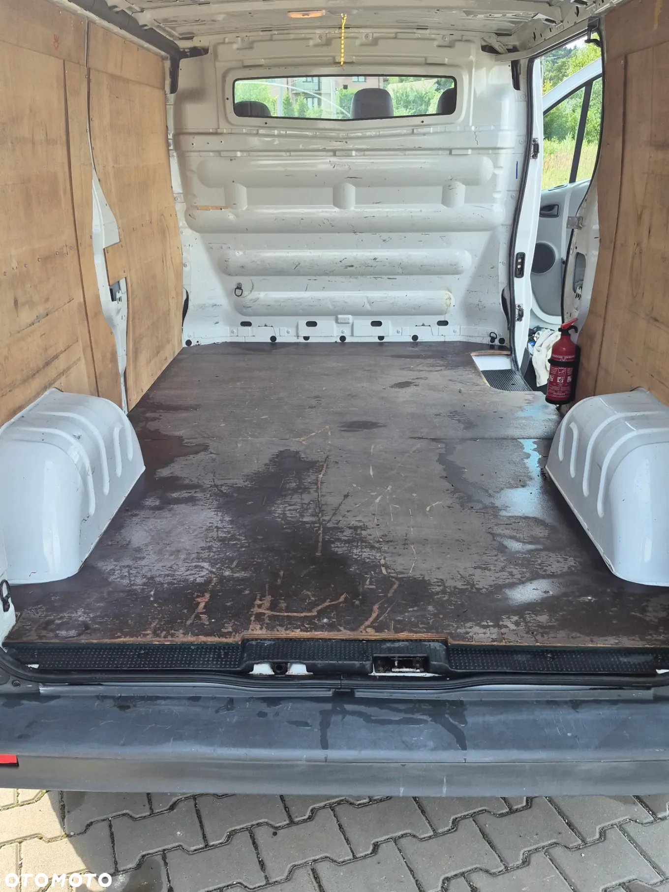 Renault Trafic 2.0 dCi 115 Combi L2H1 - 12