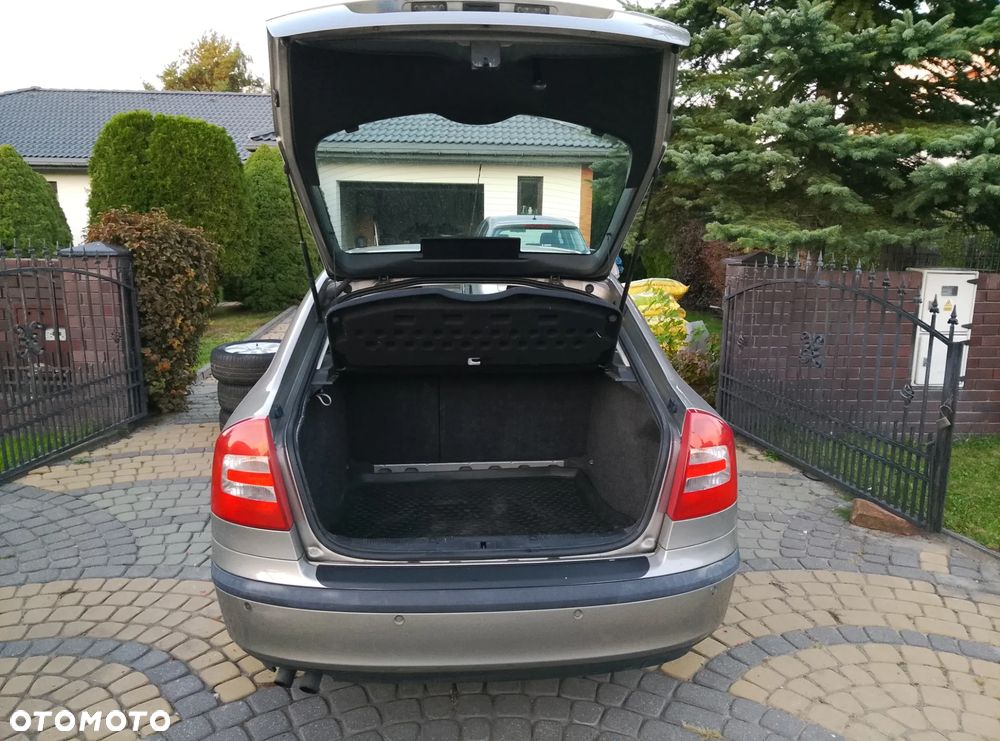 Skoda Octavia 2.0 FSI Automatik Elegance - 5