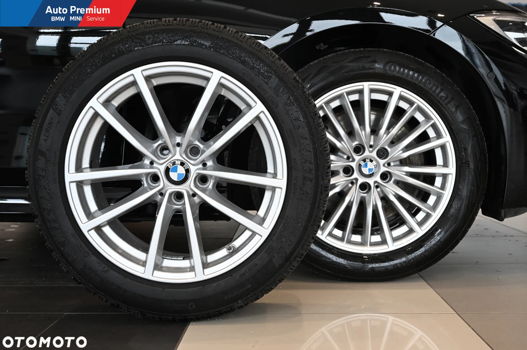 BMW Seria 3 330i xDrive - 16