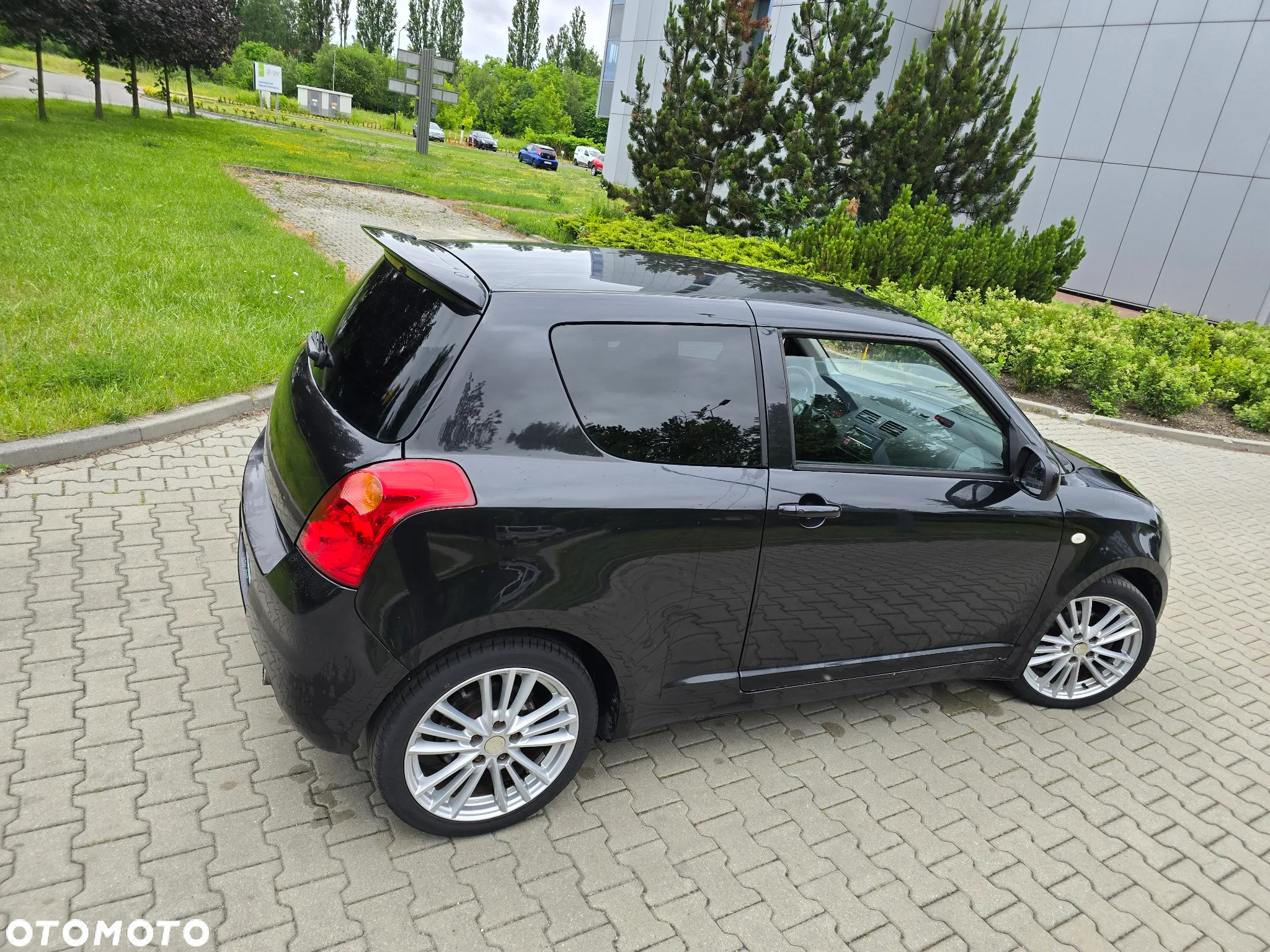 Suzuki Swift 1.6 Sport - 13