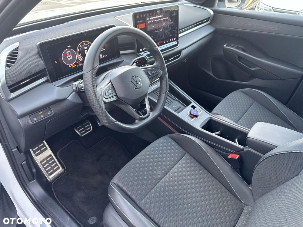 Volkswagen T-Roc - 10