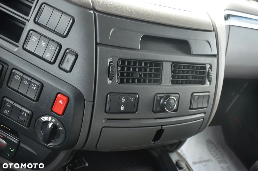 DAF XF 480 / 11.2021r / SUPER SPACE / KLIMA P. / ACC / RETARDER / LED / ECO / 8320 - 17