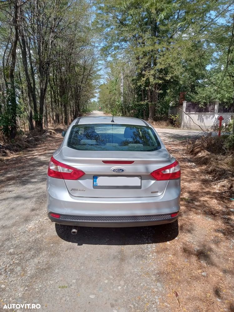 Ford Focus - 2
