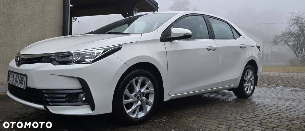 Toyota Corolla 1.6 Active - 4