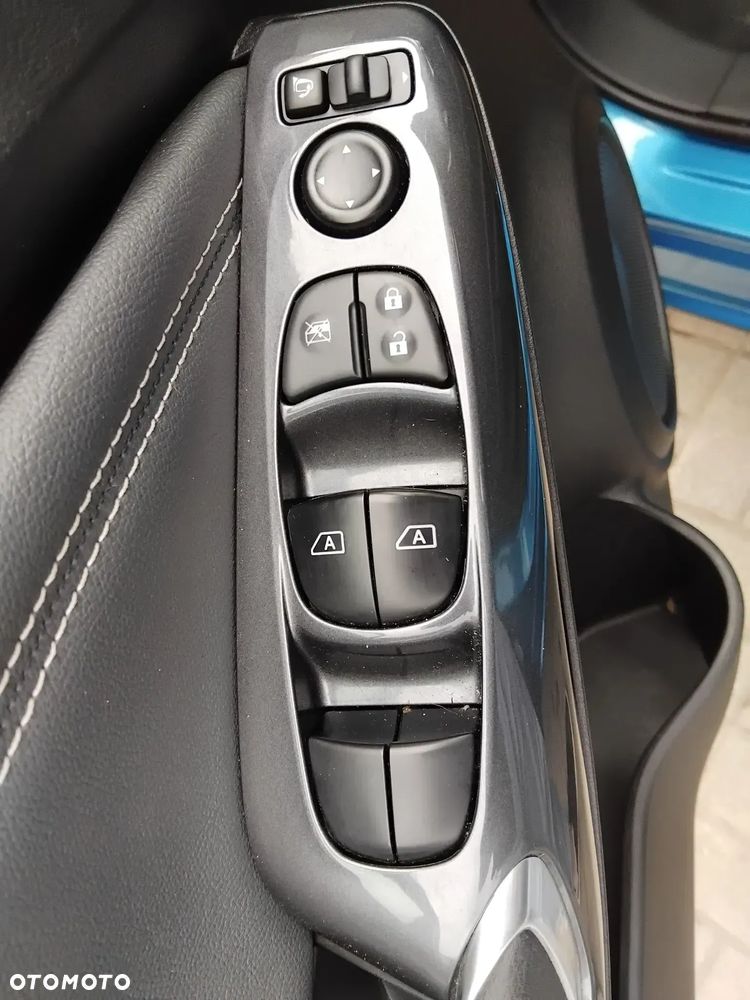 Nissan Juke 1.0 DIG-T N-Connecta DCT - 16