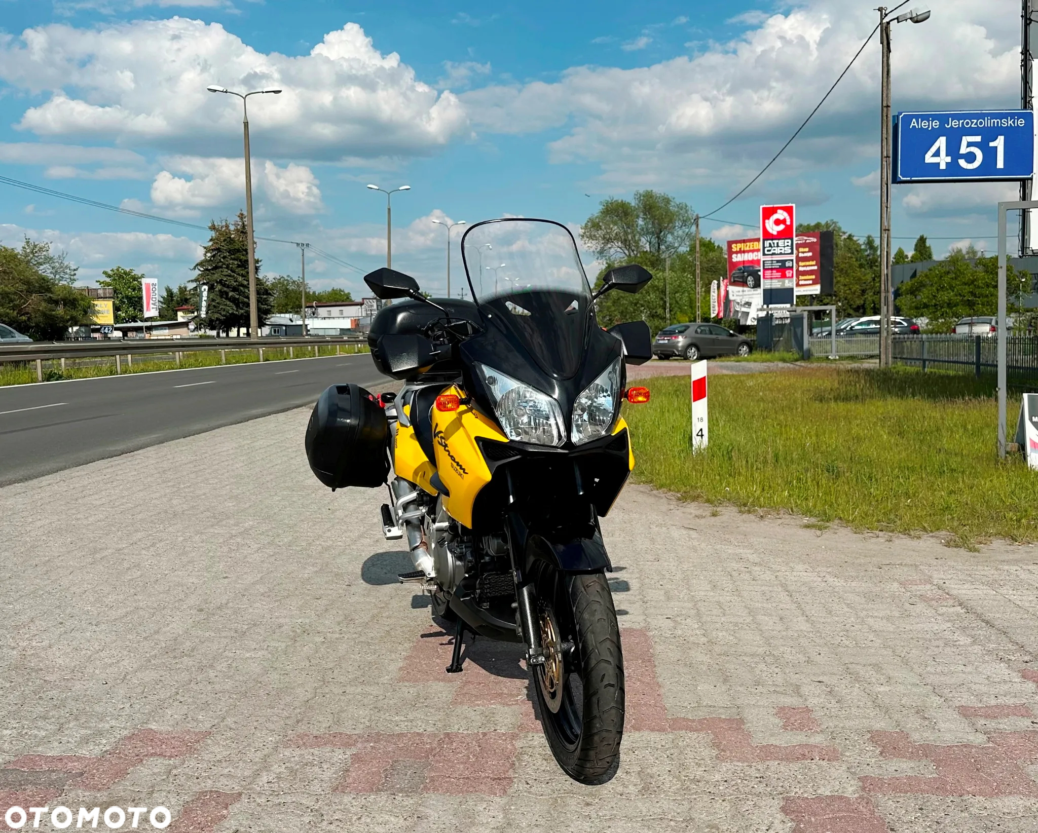 Suzuki DL - 6
