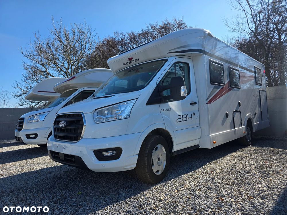 Ford Roller Team Kronos 284TL