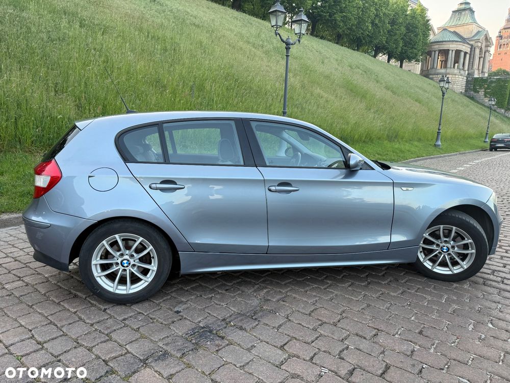 BMW Seria 1 118i - 6