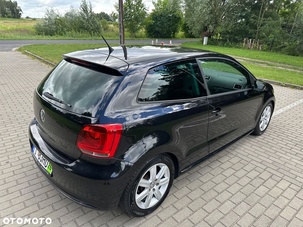 Volkswagen Polo - 8