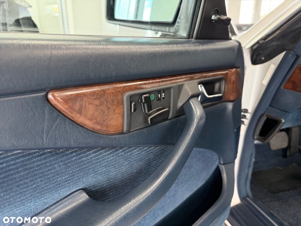 Mercedes-Benz Inny - 19