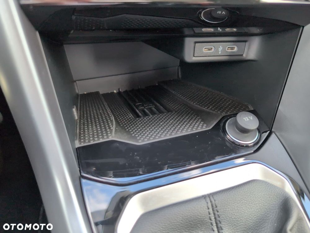 Volkswagen T-Roc 1.5 TSI Life DSG - 32