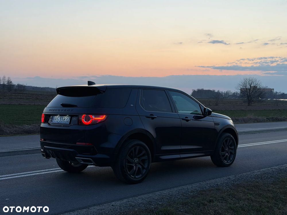 Land Rover Discovery Sport D150 R-Dynamic HSE - 12