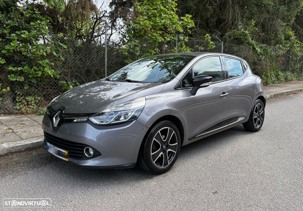Renault Clio 0.9 TCE Luxe - 16