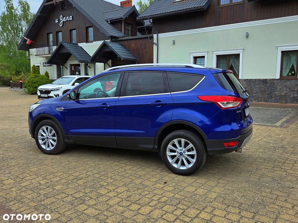 Ford Kuga 2.0 TDCi 2x4 Titanium - 8