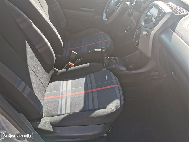 Peugeot 108 1.0 VTi Active - 24
