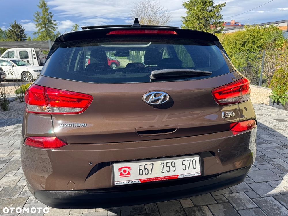 Hyundai i30 1.6 CRDI Intro Edition - 16