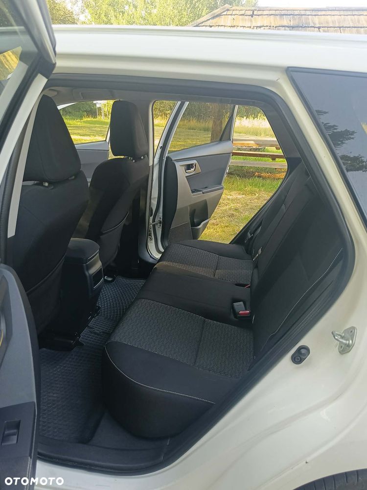 Toyota Auris 1.6 Premium - 12