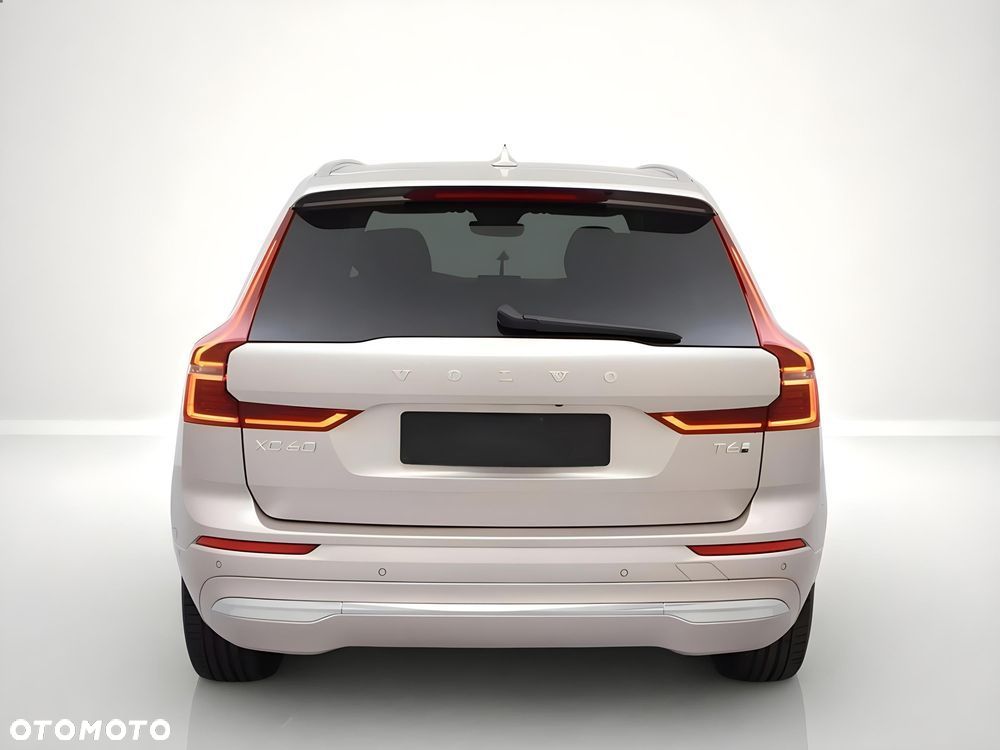 Volvo XC 60 T6 Plug-In Hybrid AWD Plus Bright - 6