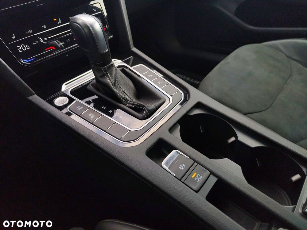 Volkswagen Arteon 2.0 TDI 4Motion R-Line DSG - 23