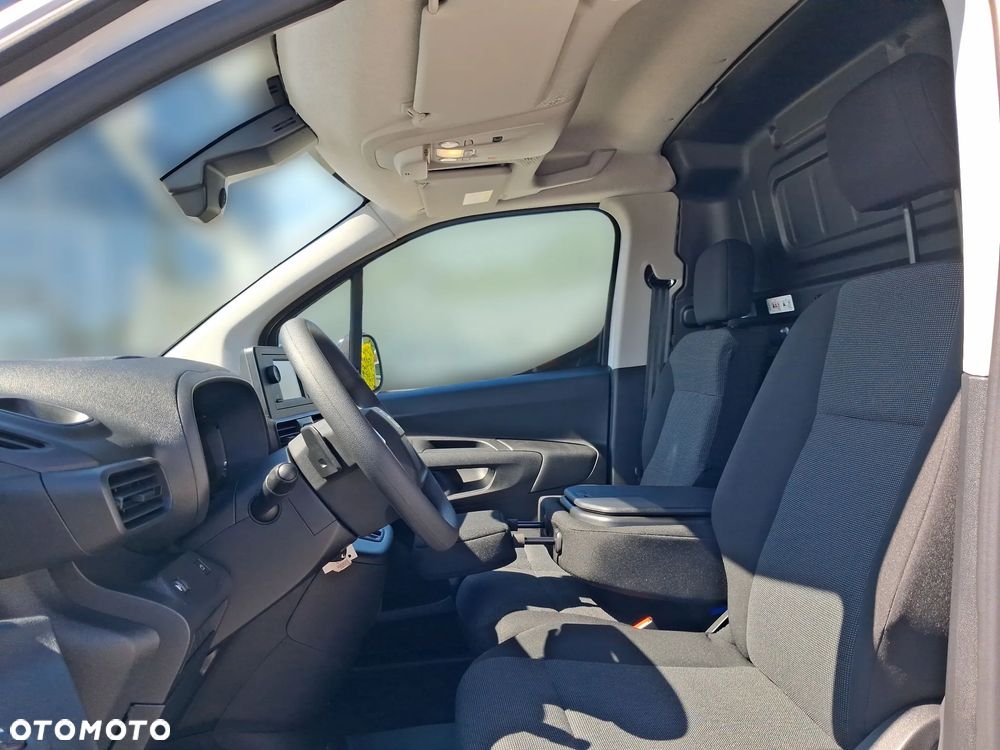 Toyota Proace CITY EV Long - 11