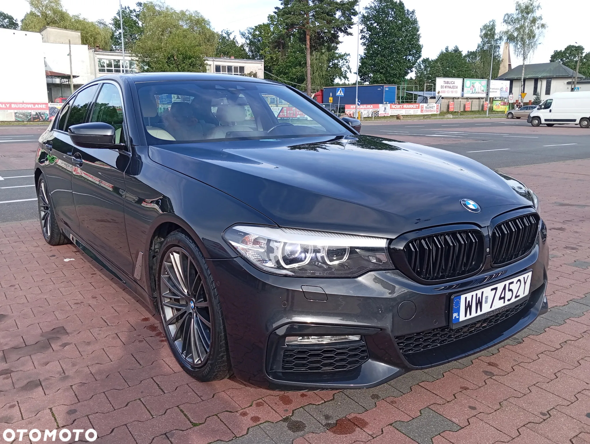 BMW Seria 5 530i GPF Luxury Line sport - 2