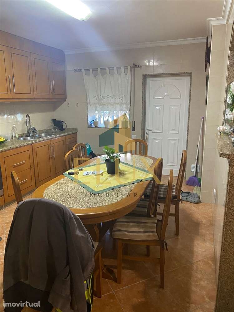 Moradia em Banda T3 Venda em Pedreira, Rande e Sernande,Felgueiras - Grande imagem: 4/15