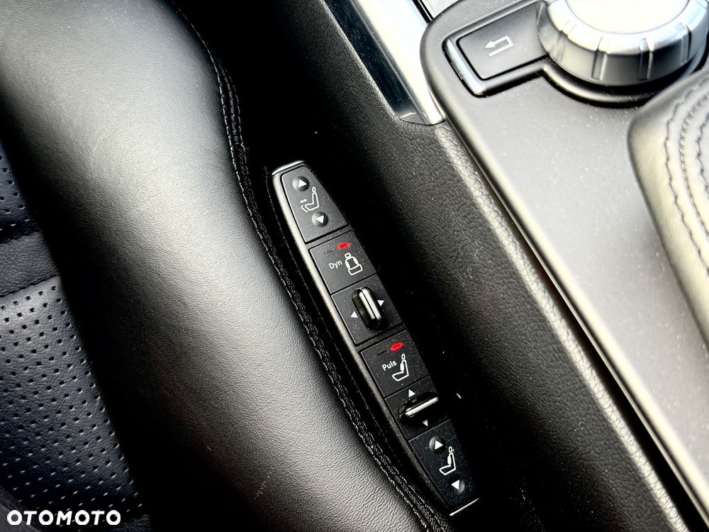 Mercedes-Benz Klasa E 63 AMG 4Matic AMG Speedshift MCT - 26