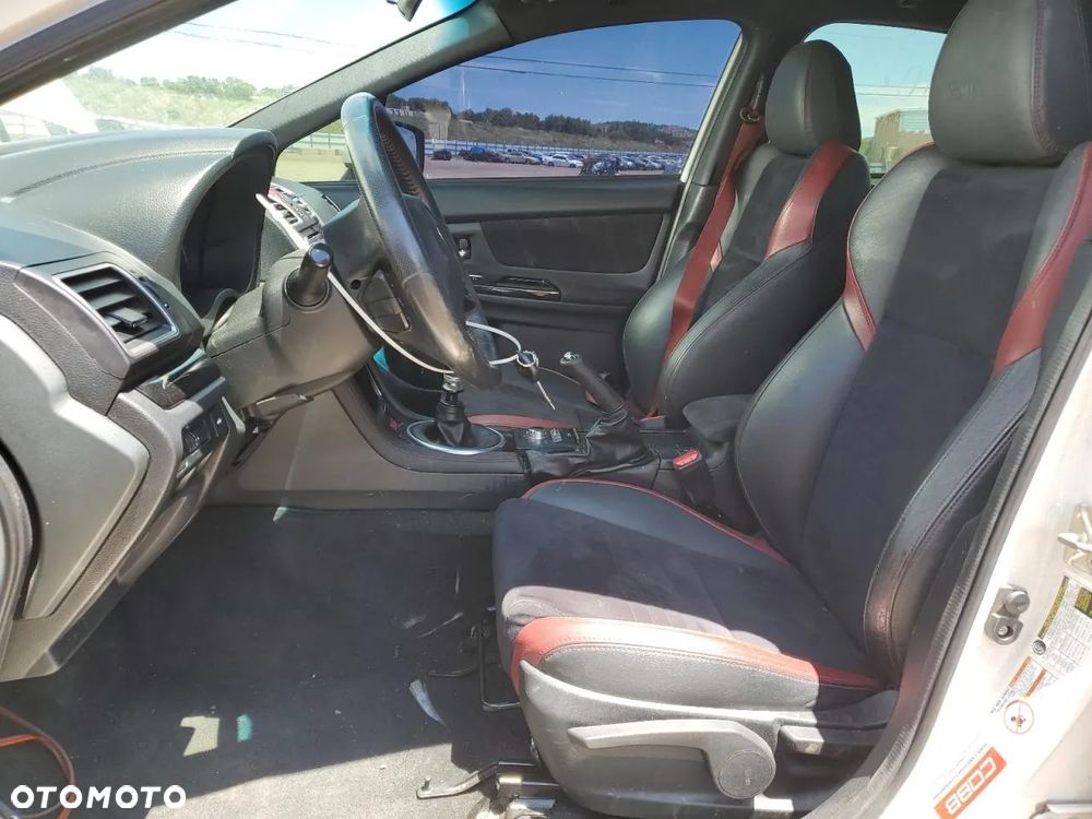 Subaru WRX STI 2.5 Sport - 8