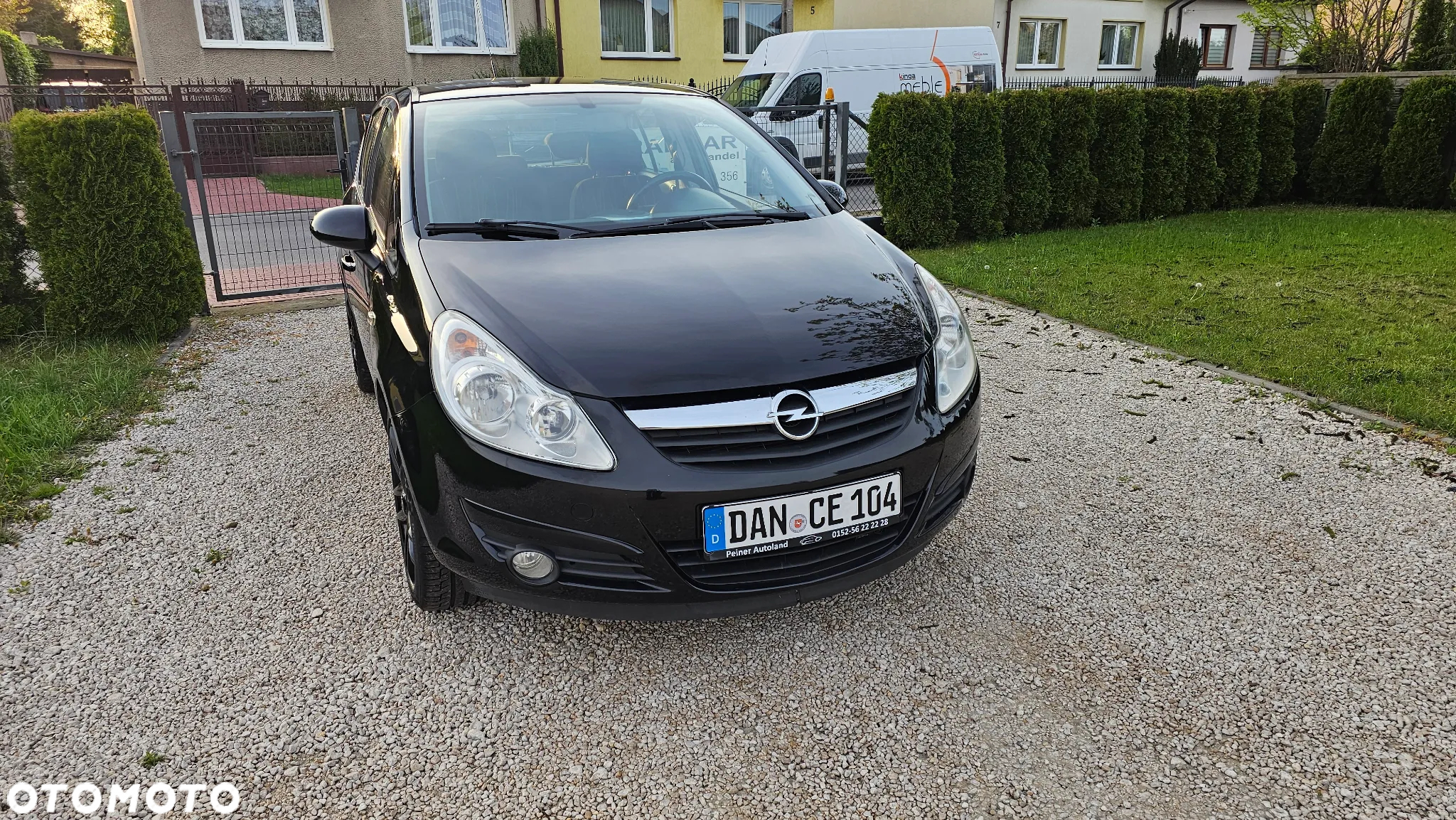 Opel Corsa 1.2 16V Enjoy - 20