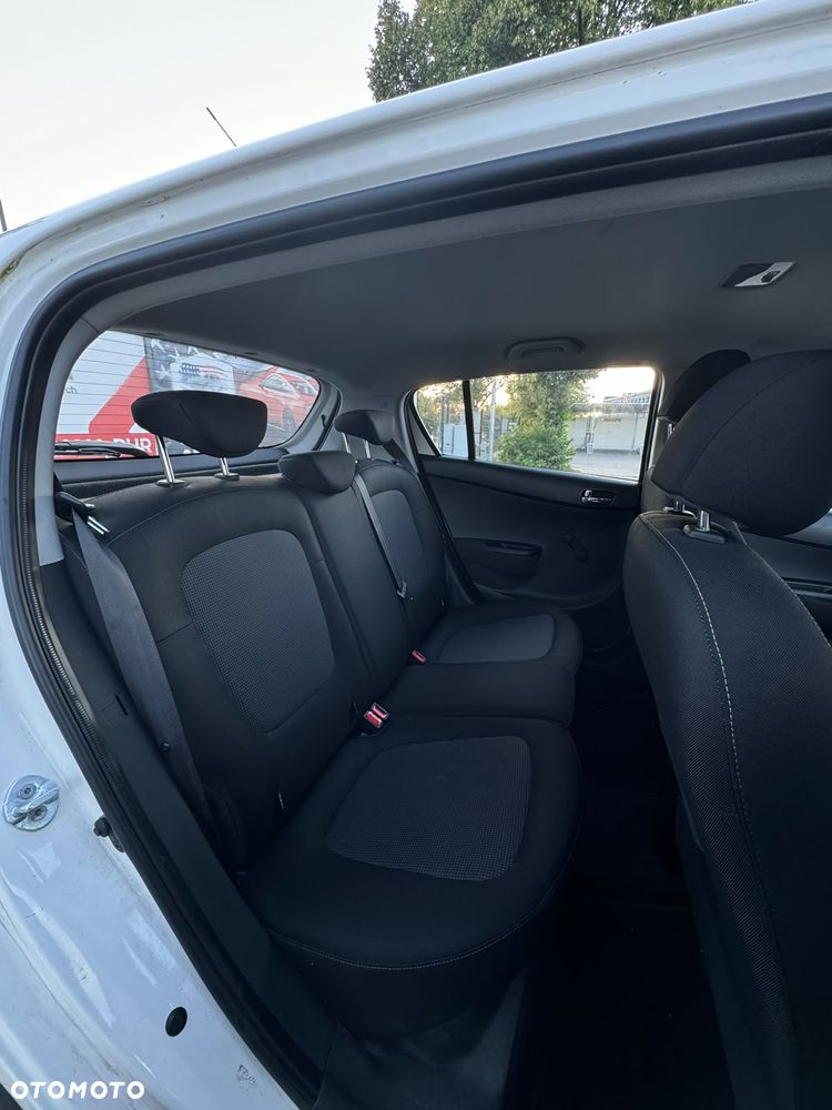 Hyundai i20 - 9