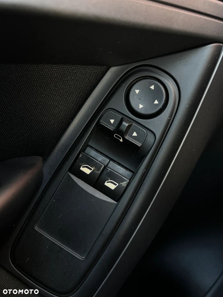 Citroën C4 Picasso - 27