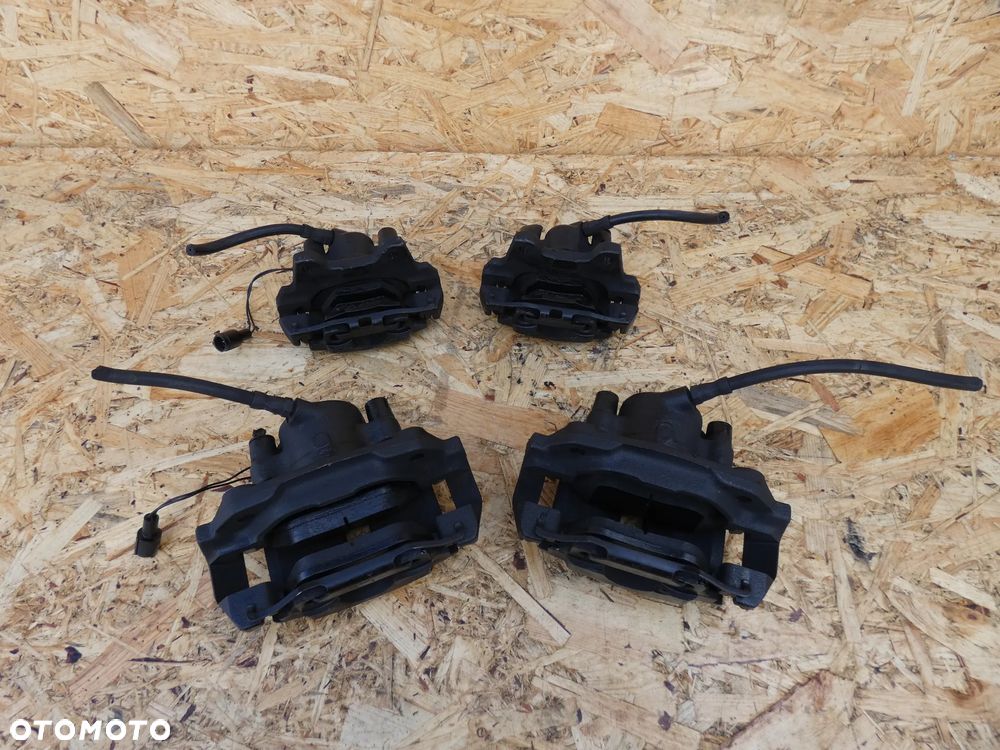 BMW 6 E24 635CSI ZACISKI PRZÓD TYŁ  KOMPLET - 5