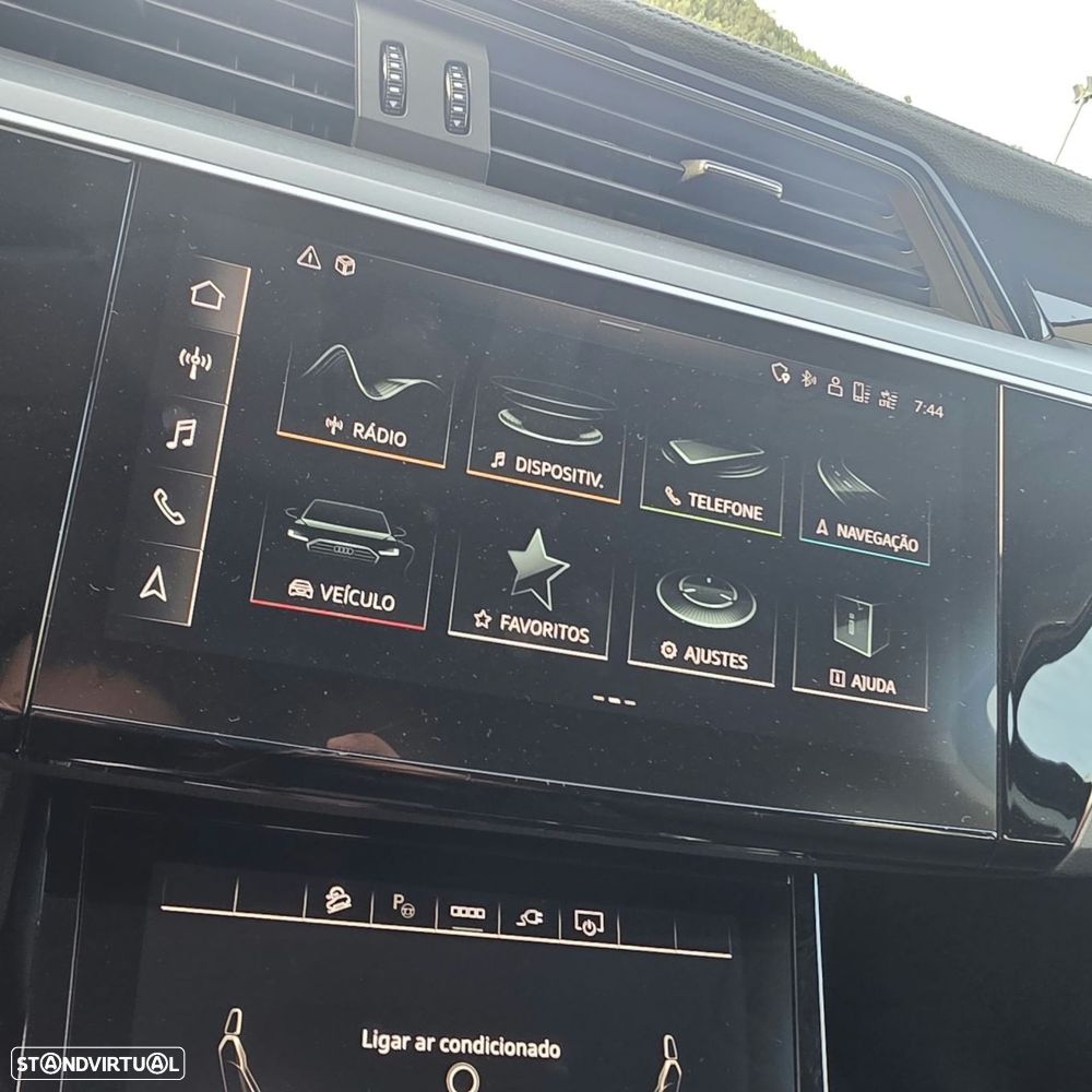 Audi e-tron 50 quattro Advanced - 8