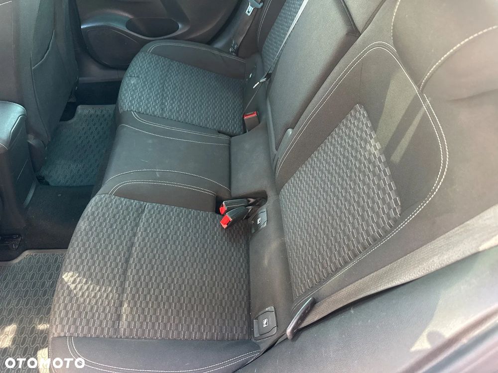 Opel Astra 1.4 T Dynamic - 14