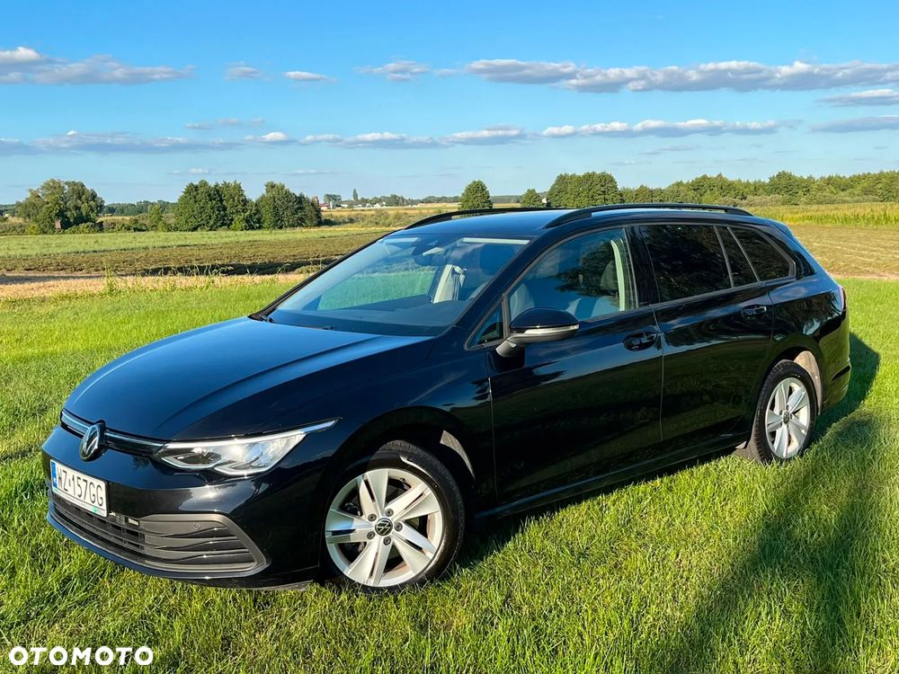 Volkswagen Golf 1.5 eTSI Life DSG - 3