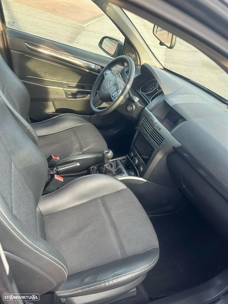 Opel Astra - 2