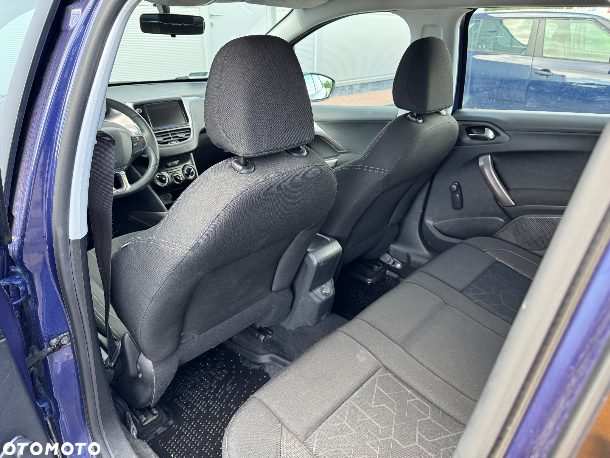 Peugeot 2008 1.2 Pure Tech Active - 5