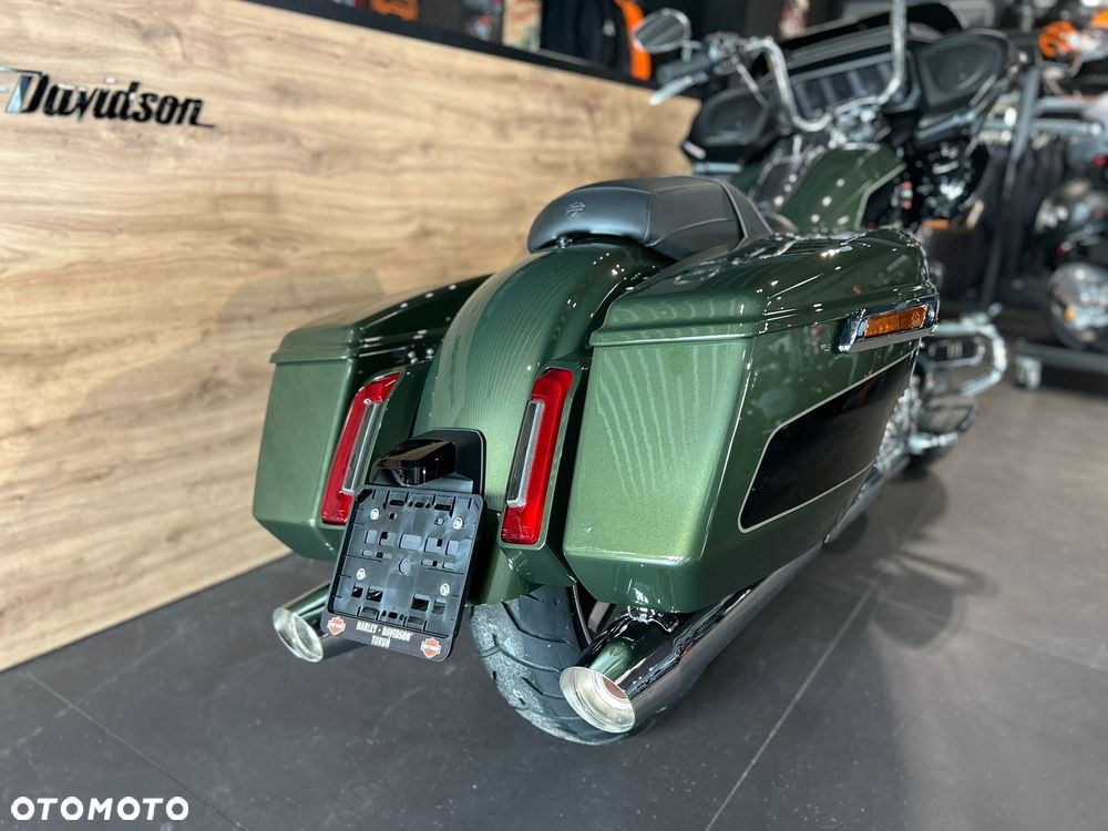 Harley-Davidson Touring Road Glide - 3