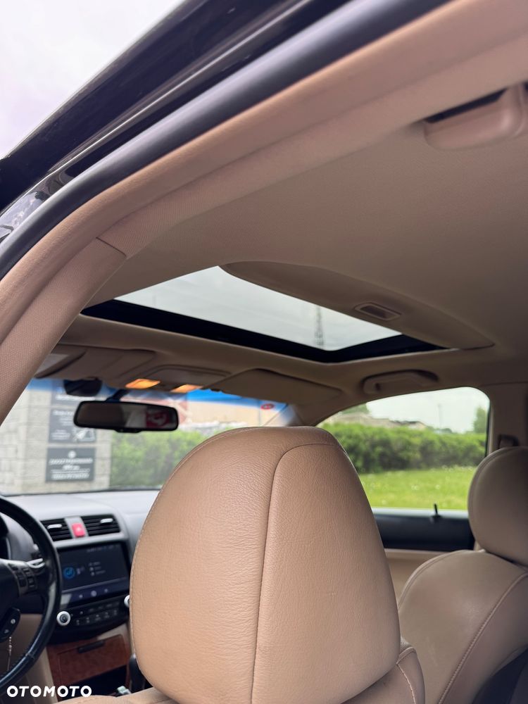 Honda Accord 2.0 i Executive - 10