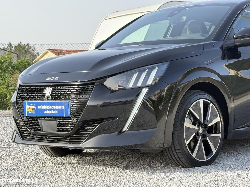 Peugeot e-208 GT - 5