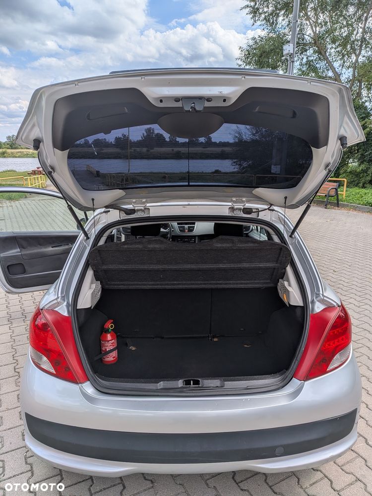 Peugeot 207 1.4 HDi Trendy - 18