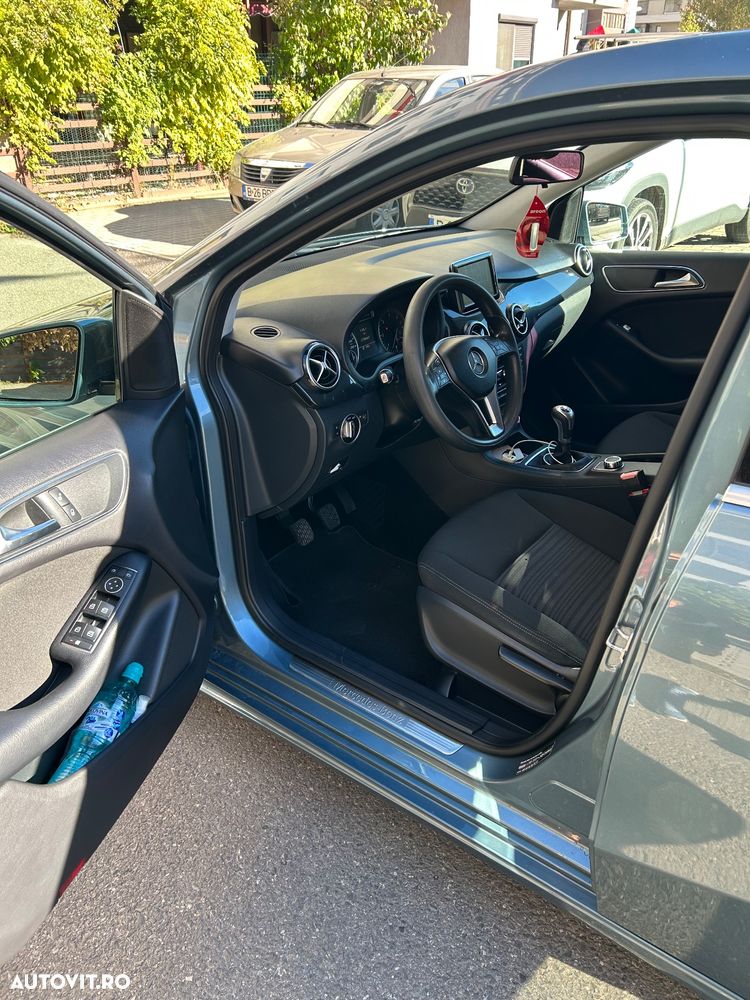 Mercedes-Benz B 200 CDI BlueEFFICIENCY - 9