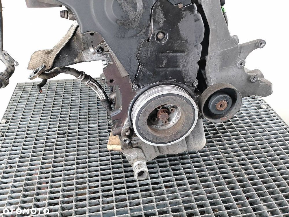 SILNIK AUDI A4 B6 AVJ 1.8 20V - 8
