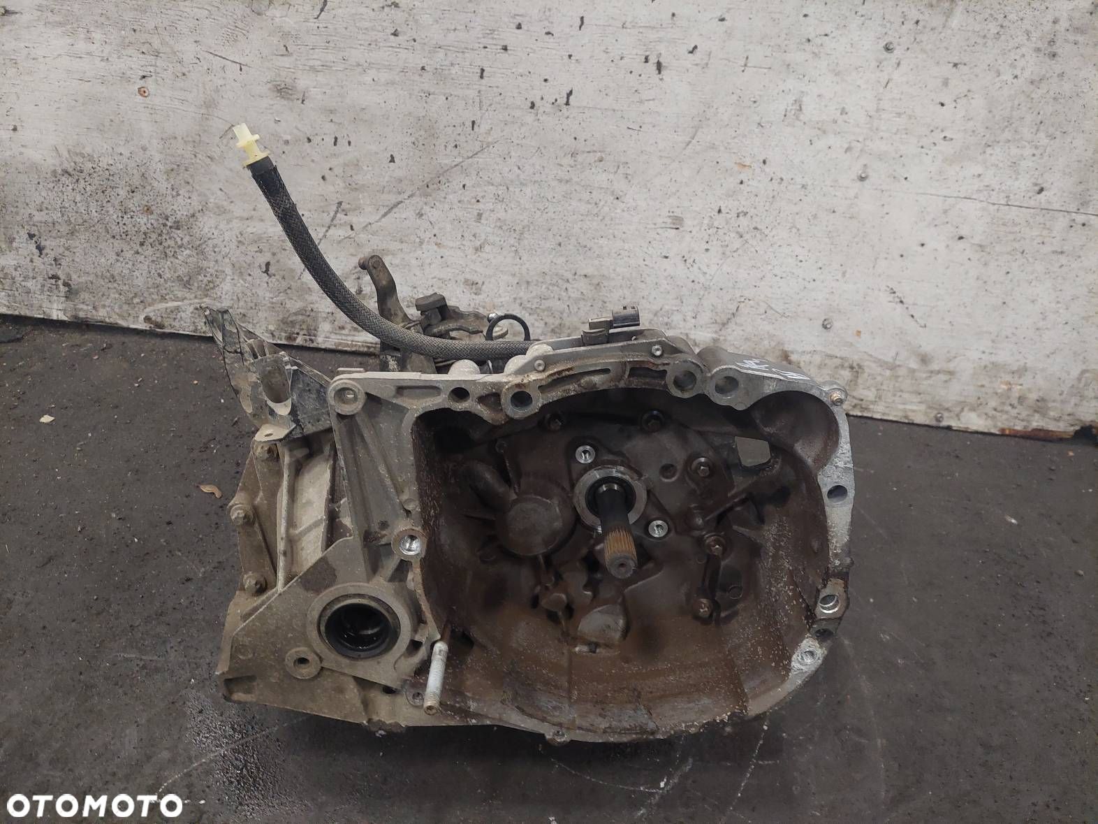 SKRZYNIA BIEGÓW RENAULT CLIO III 1.2 T MANUAL 5 BIEGÓW  JH3342 - 1