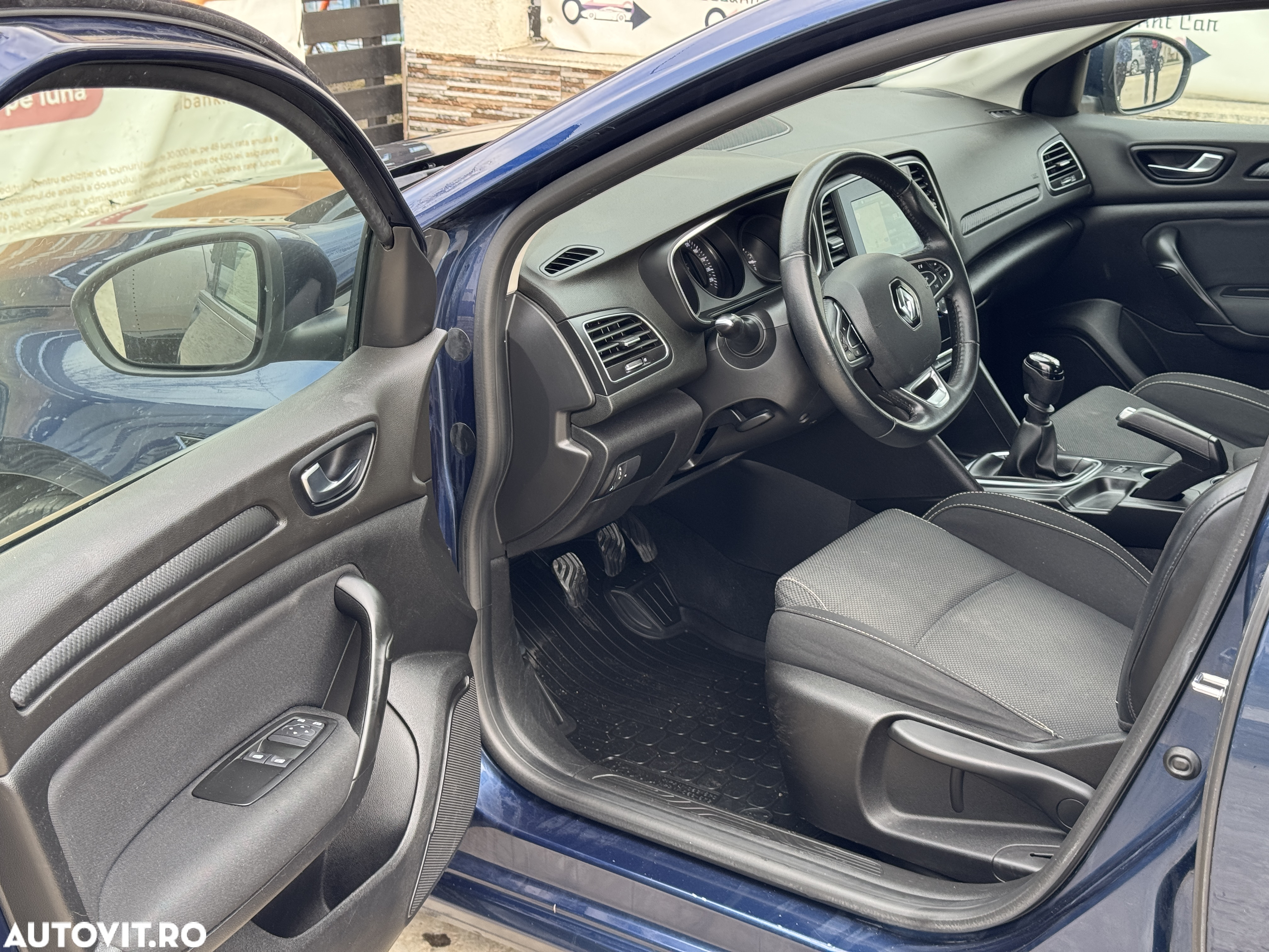 Renault Megane BLUE dCi Business - 12
