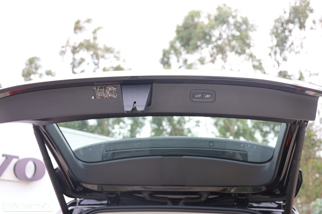 Volvo XC 90 2.0 T8 PHEV Inscription Expression AWD - 6