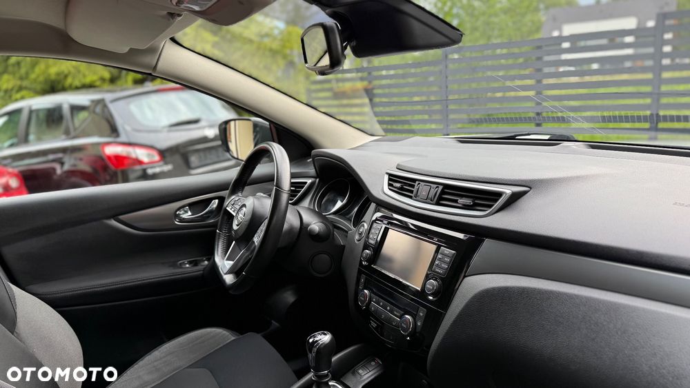 Nissan Qashqai 1.6 DIG-T Tekna - 34