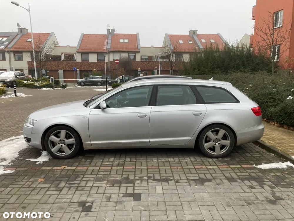Audi A6 Avant 4.2 Quattro Tiptronic - 4
